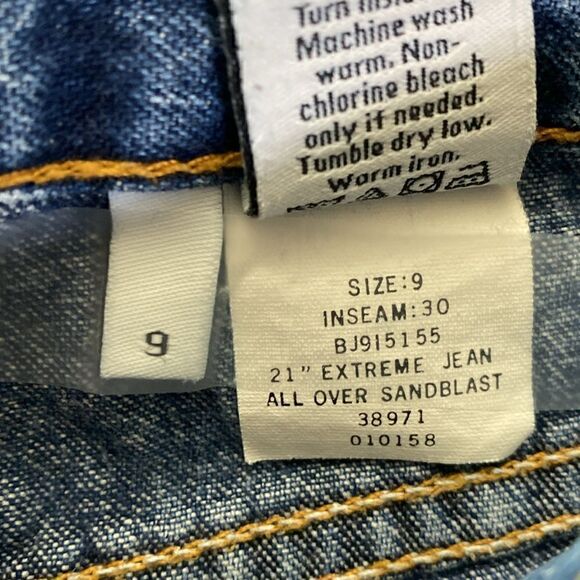 Calvin Klein Size 9 - Picture 7 of 8